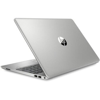 HP 250 G8 i5-1135 G7,16GB DDR4, 15.6 LED Full HD, WIN 11 - 4