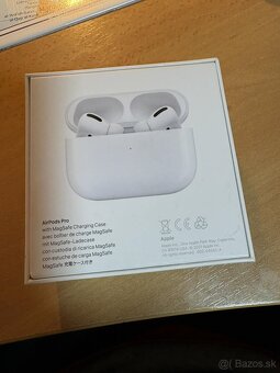Predám apple 13 + airpds - 4