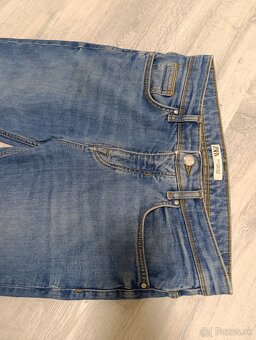 Krásne dámske rifle Zara, veľ. 42 - 4