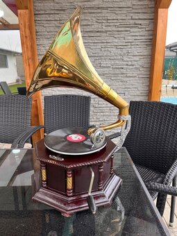 Gramofón na šelakové platne - 4