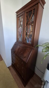 Starozitny sekretar - 4