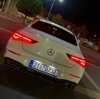 Mercedes-benz CLA - 4