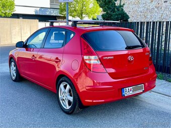 Hyundai i30 1.6 CRDi, 1 majiteľ, SR - 4