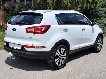 Kia Sportage 2.0 CRDi 2WD - 4