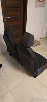 Predám sedačky VW Golf 6 - Látka – Komplet - 4