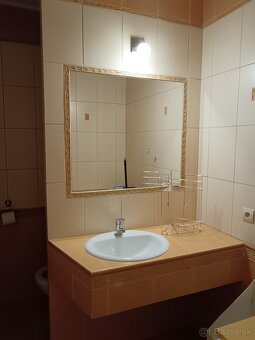 1IZB S BALKONOM BLIZKO CENTRA ZAČIATOK RASTISLAVOVEJ - 4