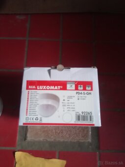 Luxomat - 4