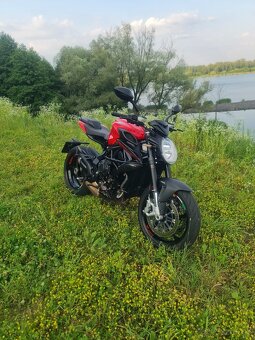 Mv agusta brutale 800 - 4