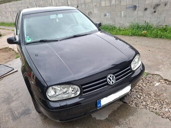 Volkswagen Golf 4 1.6 77kw benzín - 4