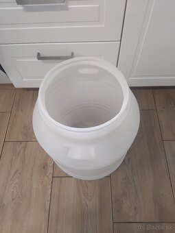 Predám šrotovník MILL ETM 1,2kW so zasobníkom 50L - 4
