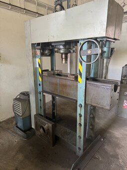 LIS CDM 80 + LRH 2 stav nového lisu - 4