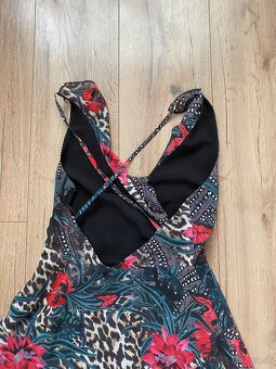 Damske maxi saty Guess - 4