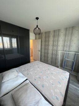 LUXUSNY BYT PRE TANTRA MASERKU - 4