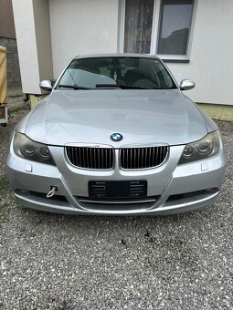 BMW E91 330d 2006 - 4