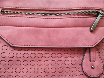 Vínovo- červenácrossbody kabelka - 4