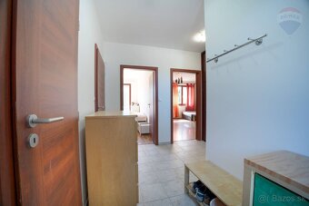 5-izbový rodinný dom s garážou v Kalinkove - 4