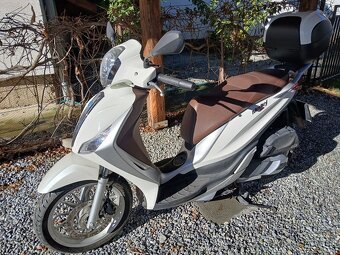 Piaggio Medley 125 , ABS - 4