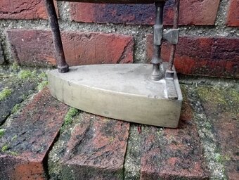 Predám pekné žehličky - 4