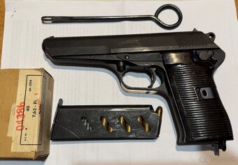 Pištoľ ČZ vz52 Tokarev. - 4