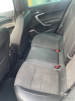 Predám Opel Insignia 2,0 CDTI biturbo 4x4 - 4