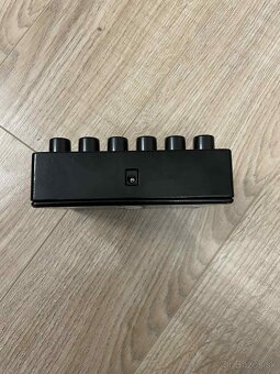Electro-Harmonix Metal Muff - 4