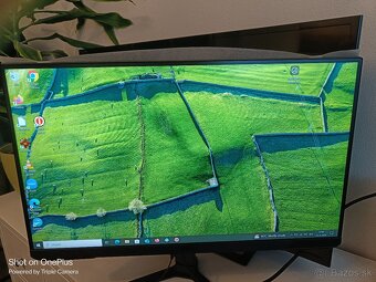 27" Samsung Odyssey G51C - 4