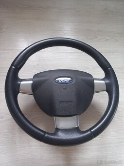 Ford focus mk2 volant - 4