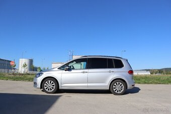 Volkswagen Touran 2.0 TDI 110KW Comfortline DSG, ÚPLNÁ SERV. - 4