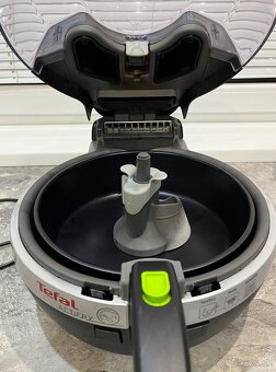 Tefal FZ 700237 ActiFry teplovzdušná fritéza - 4