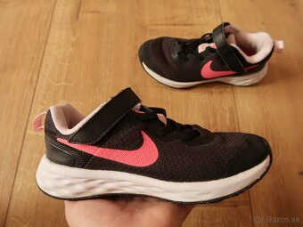 Dievčenské tenisky NIKE č. 31 (19,6 - 20,2 cm) - 4