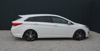 Hyundai i40 CW 1.7 CRDi, SR voz, Automat - 4