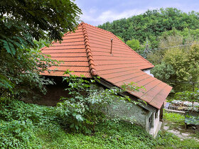 Rodinný dom v okrajovej časti obce Podkriváň, okres Detva - 4