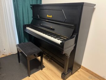 Na predaj pianíno PETROF - 4