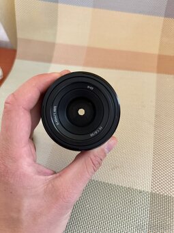 Sony FE 50mm f1.8 - 4