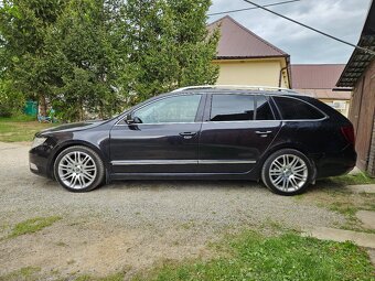 Škoda Superb 2.0 dsg - 4
