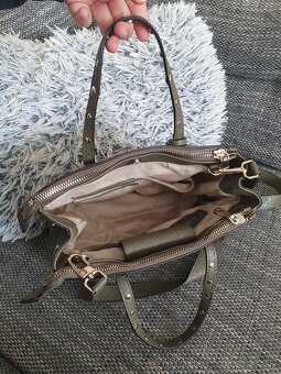 Kabelka Guess - 4