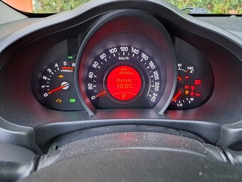 KIA SPORTAGE 2.0 CRDI 4x4 AWD 130 kw A/T automat kup.v SR - 4