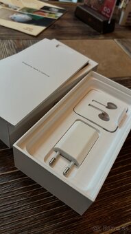 iPhone XS Max 256 GB Rose Gold - 4