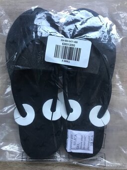 FLIP-FLOP šľapky HOLLISTER čierne veľ. XS - 4