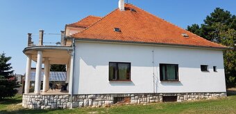 Predám RD s veľkým rovinatým pozemkom 1606m2 - 4