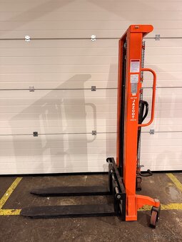 Paletovy vozik, stohovaci vozik - 4