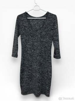 Dámske elastické šaty TOP STAV - 4