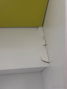 Predám dvojposchodovu postel + policu - 4