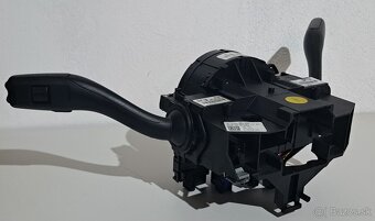 Predam podvolantovy kruzok,packy,na audi a3 8P - 4