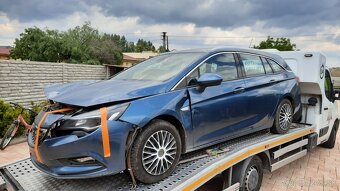 Predam opel astra k - 4