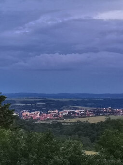 Chalupa nad mestom s peknym vyhladom - 4