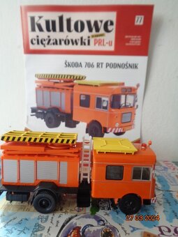 LIAZ BOBR a ŠKODA 706 RT-plošinový zdvihák - 4
