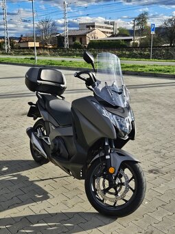 HONDA NC 750 D - 4