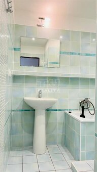 TUreality ponúka na predaj veľký 3i byt na Záhonku vo... - 4