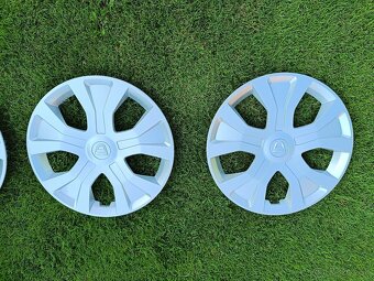 ozdobné kryty kolies (puklice) originál DACIA 16" - 4